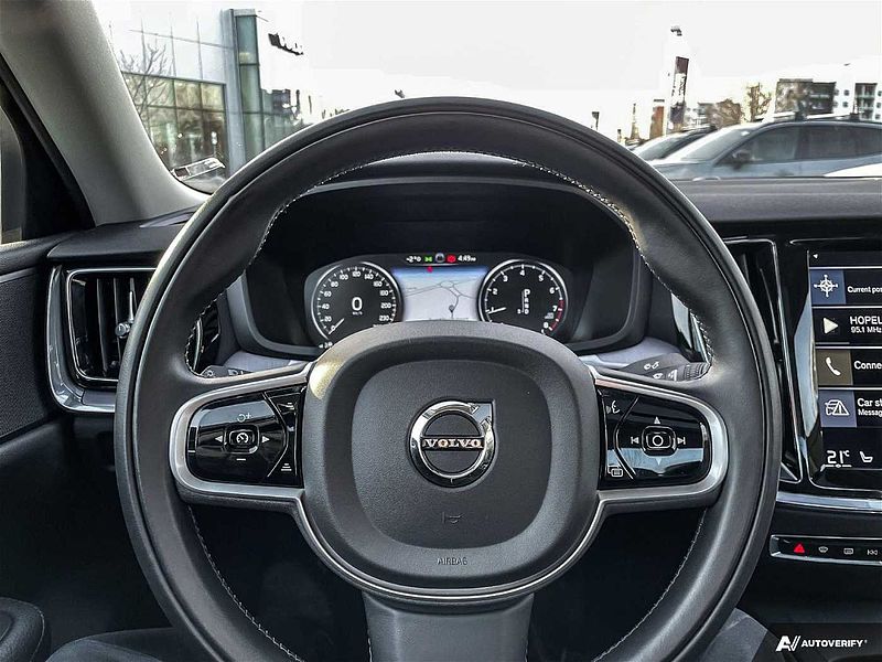 Volvo  Momentum Pro | 360 Cam | Polestar